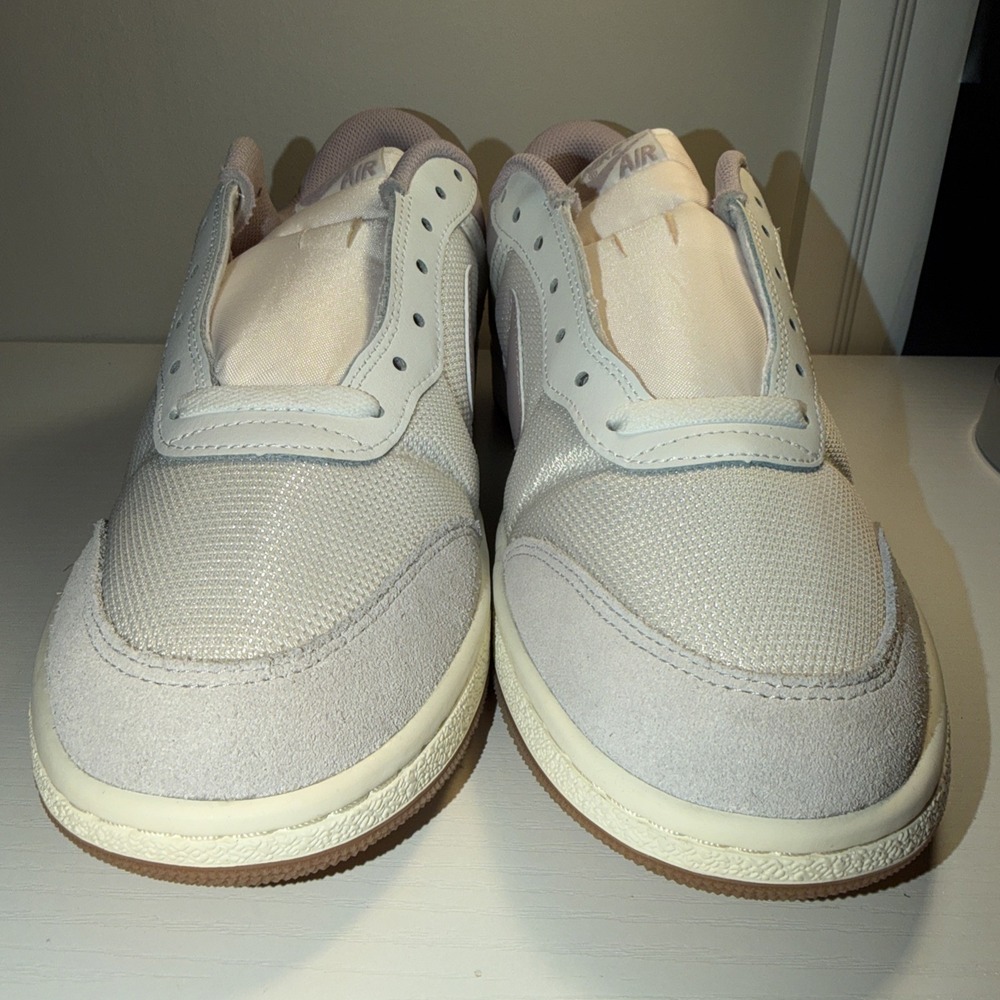 Nike Air Jordan Skyline Low Particle Rose Trainers Women 13.5/12.5 Men